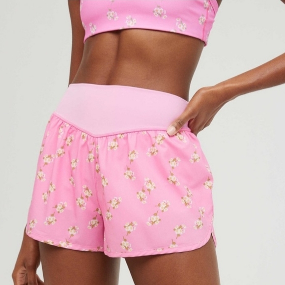 aerie Pants - aerie • american eagle offline pink floral daisy real me athletic running shorts